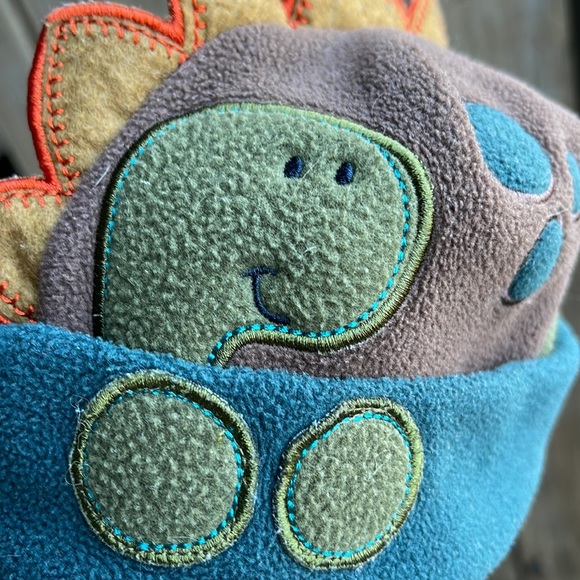 OshKosh B’hosh fleece dinosaur or turtle hat with Velcro chin strap • - Picture 4 of 7